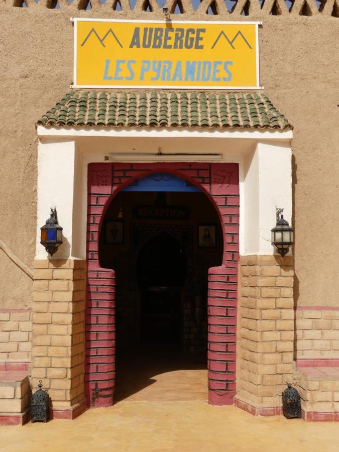 Les Pyramides Hotel 梅尔祖卡 外观 照片