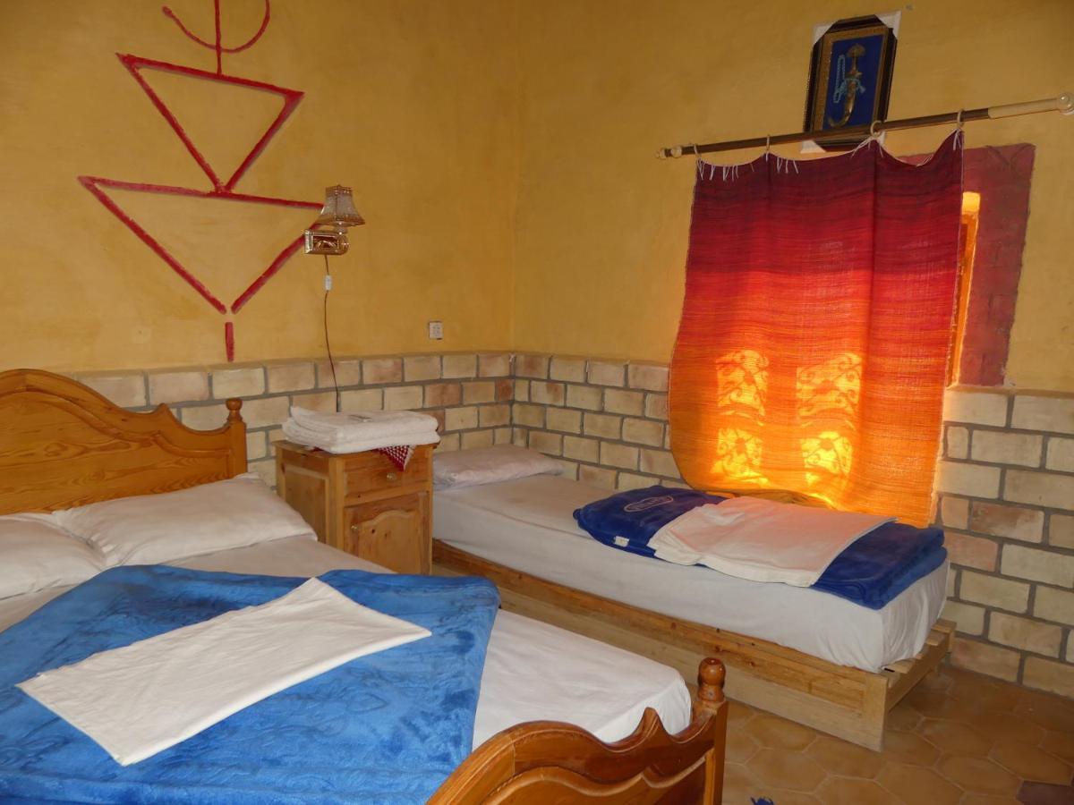 Les Pyramides Hotel 梅尔祖卡 外观 照片